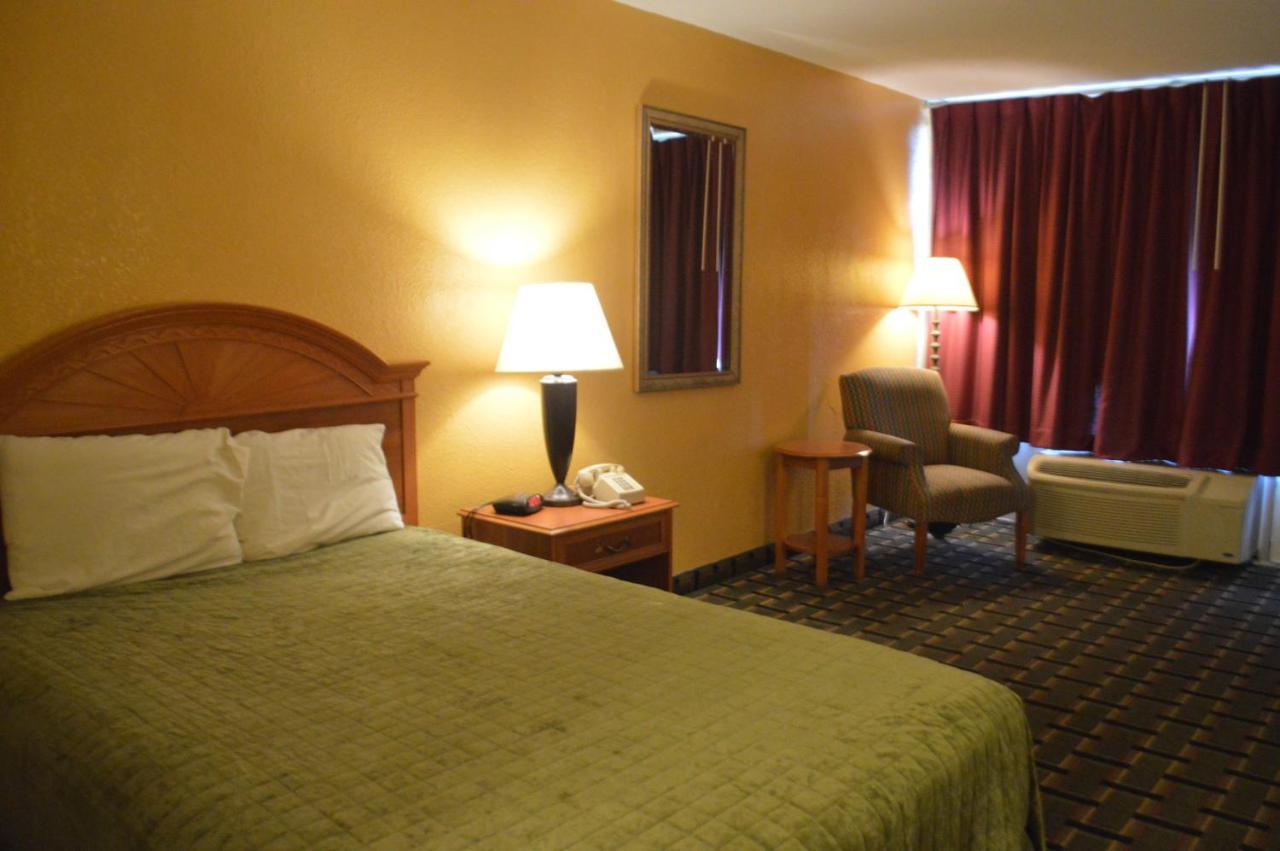 Rodeway Inn Denmark-Jackson Quarto foto